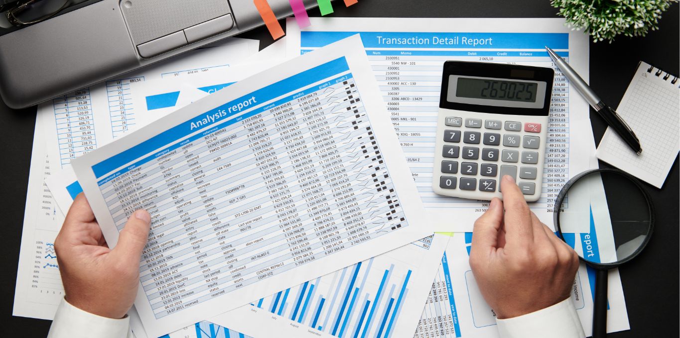 How To Determine If Your Business Should Hire A Bookkeeping Service?