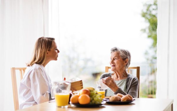 Know More About a Caregiver’s Responsibilities