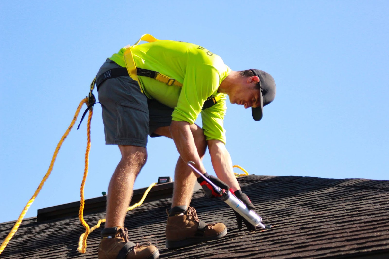 Seven Reasons To Hire A Roof Contractor
